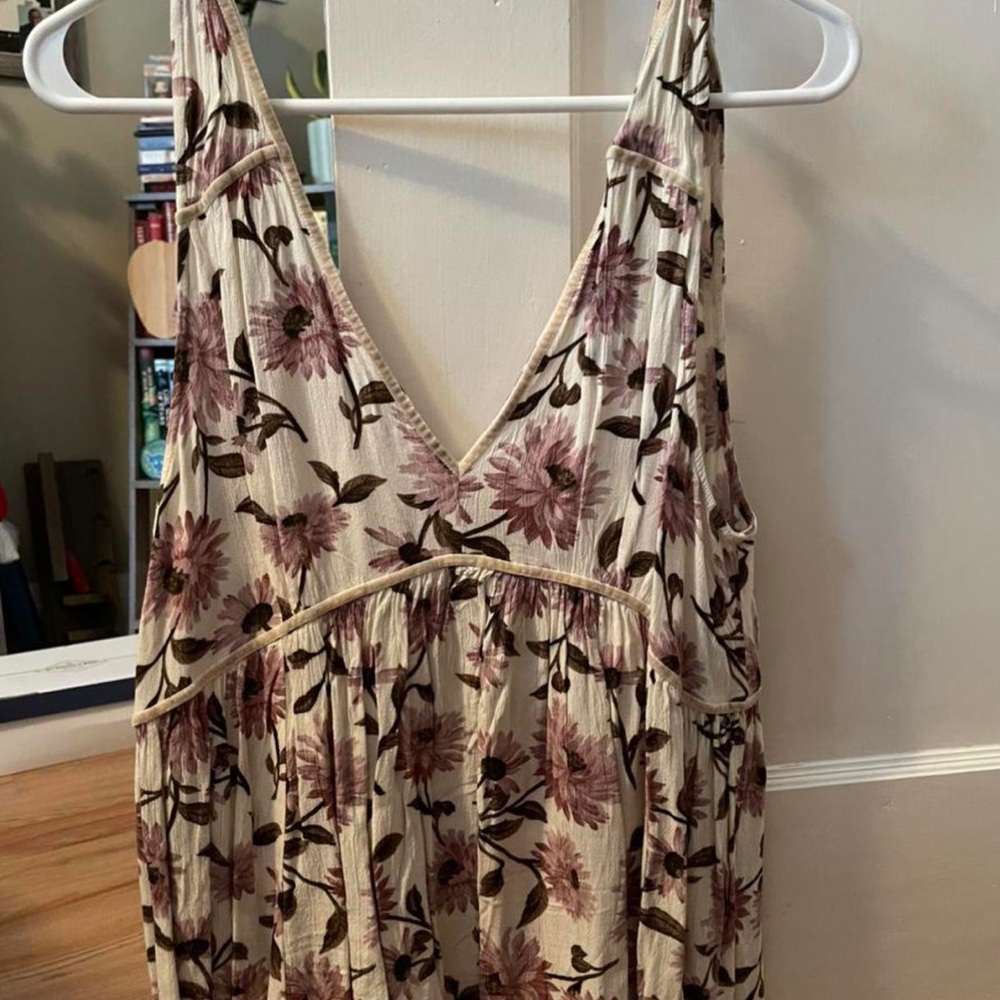 deep v-neck floral tank from american eagle